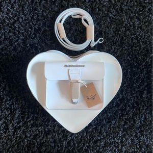 NWT: Dr. Martens Heart Shaped White Leather Convertible Purse/Backpack